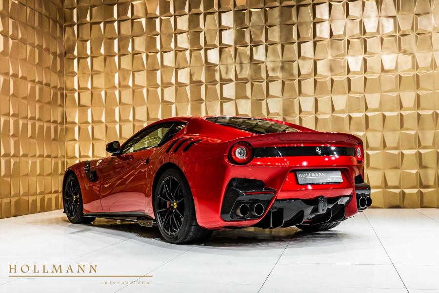  Ferrari F12tdf 2015 года  (фото 7 из 28)